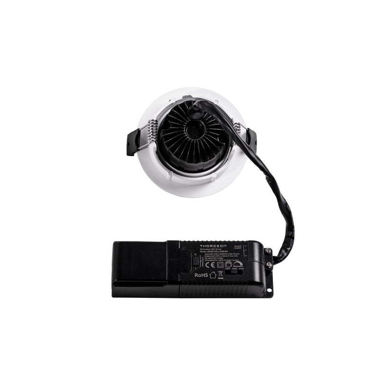 8W, 520lm, LED Downlight, Dim to Warm, 38°, IP44, IK04, 1800K/3000K, 83mm, Valkoinen LED alasvalo Thorgeon
