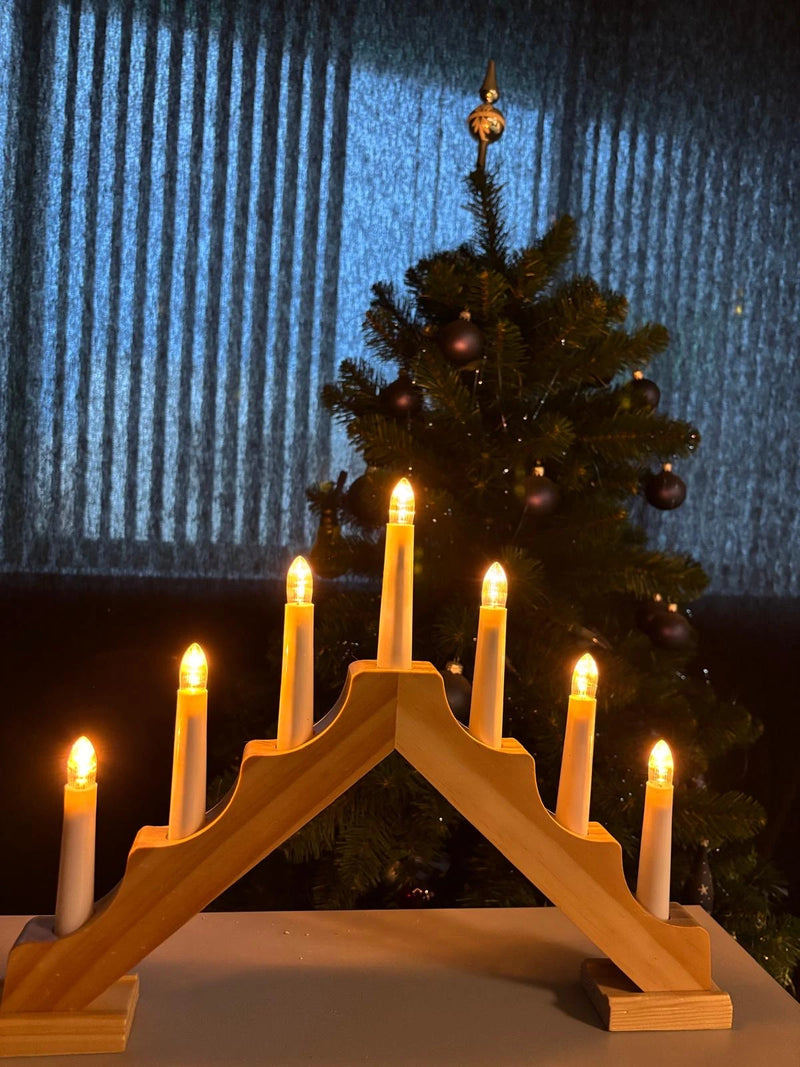 10V-55V, 0.3W LED Candle E10,. 2100K, 13.5x45mm, kirkas Led kynttilälamppu kynttelikköön