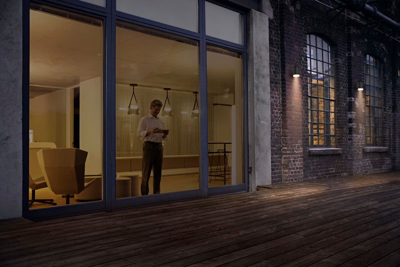 0.5W, 50lm, Endura Style Solar Wall Oxford DARK GRAY, 3000K, IP44, IK03, Led Ulkoseinävalaisin aurinkokennolla Osram